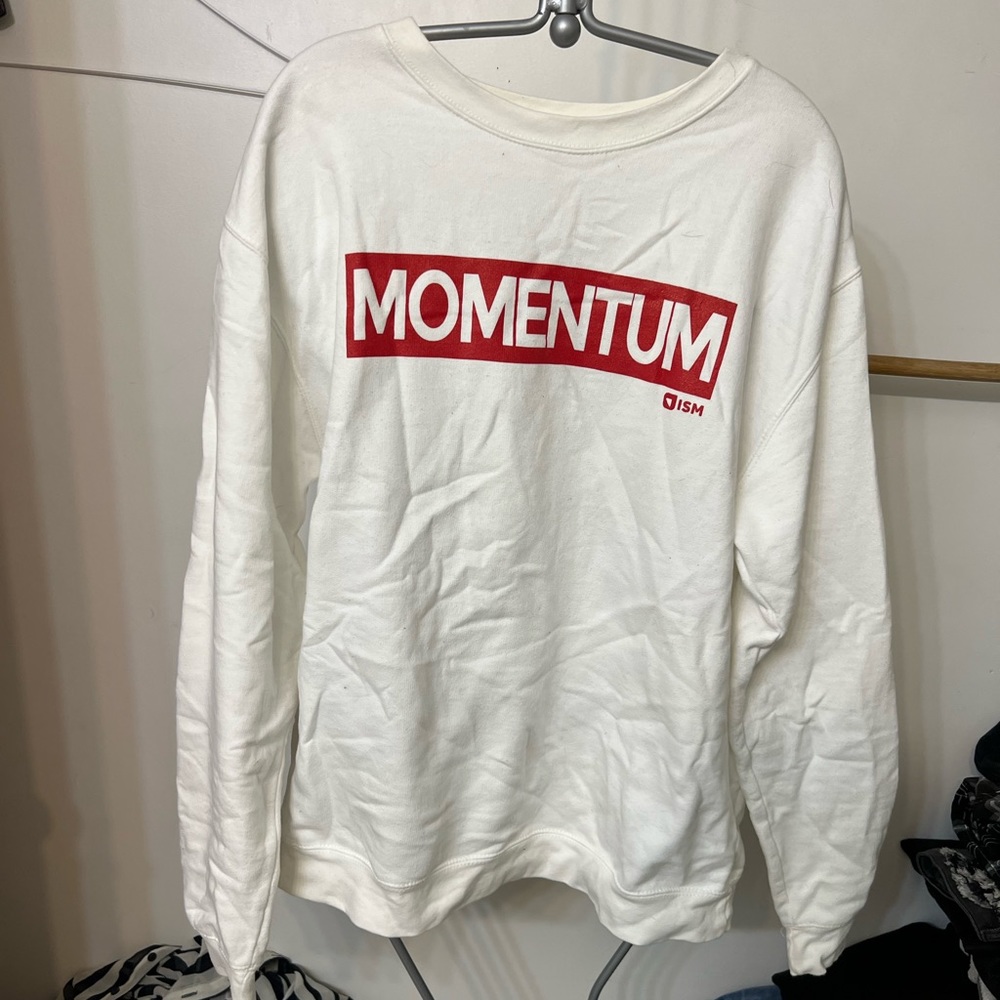 While crewneck sweater